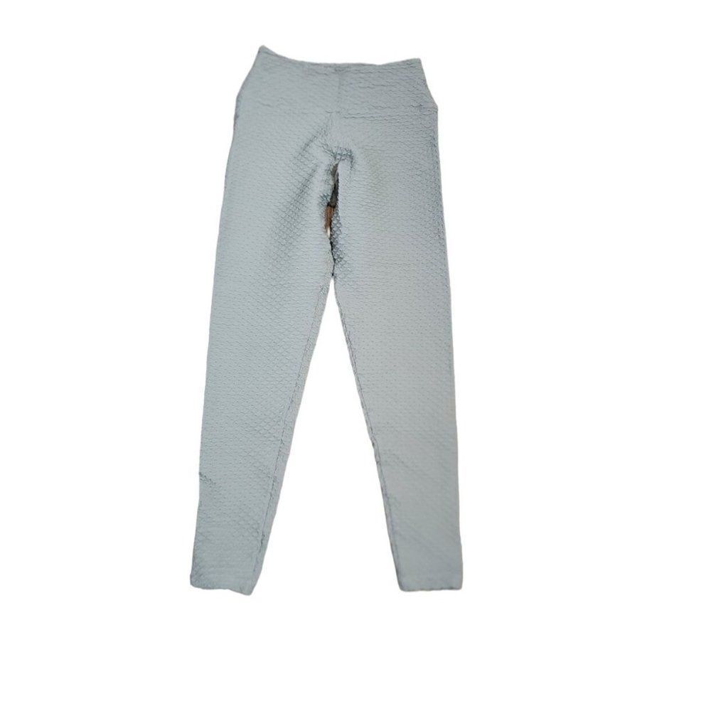 Booty By BraBants One Size Croco Capri Leggings in Light Grey